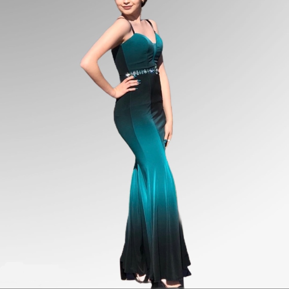 Ombré Plunging V-Neckline Prom Dress
